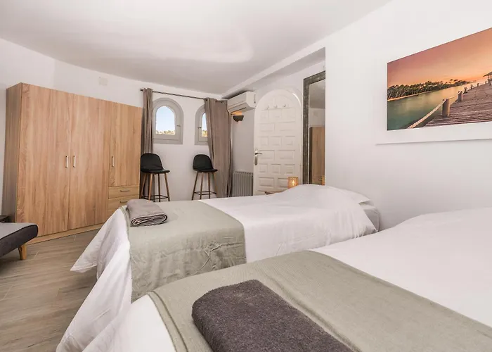 Casa Au Lilas Rosa Villa *